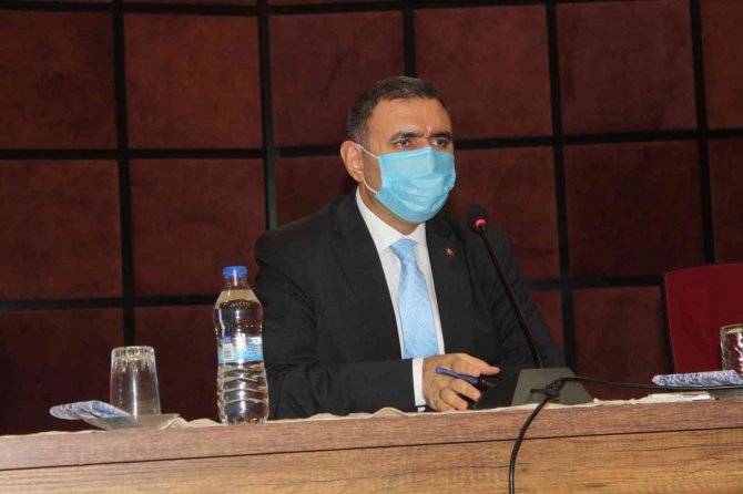 Vali Yardımcısı Yılmaz: “2 Bin 200 Aktif Covid-19 Hastasının 70 Tanesi Hastanede Yatıyor”