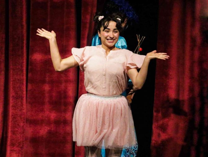 ‘Kayıp Masallar’ Oyununa Büyük İlgi