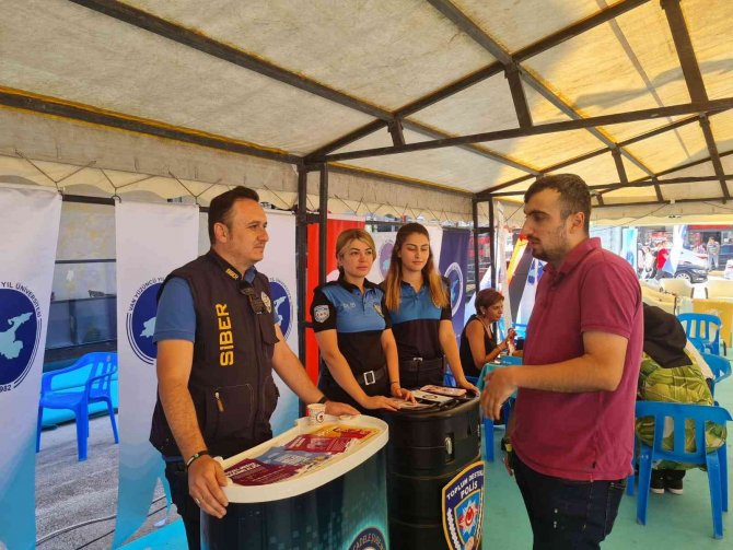 Van Polisinden Bilgilendirme Çalışması