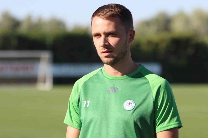 İ̇lhan Palut: “Futbol Bütün Sonuçlara Açık Bir Oyun”
