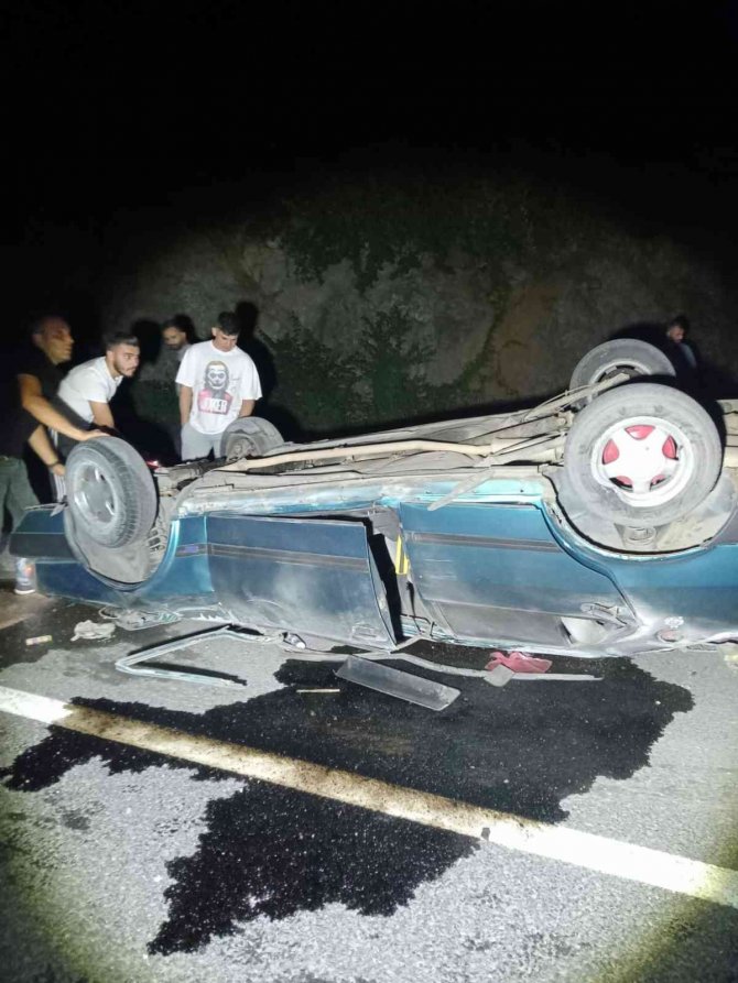 Direksiyon Hakimiyetini Kaybederek Takla Attı: 1 Yaralı