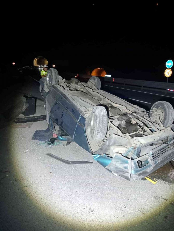 Direksiyon Hakimiyetini Kaybederek Takla Attı: 1 Yaralı