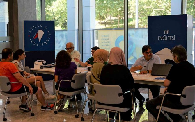 Atlas Üniversitesi Tercih Ve Tanıtım Günleri Devam Ediyor