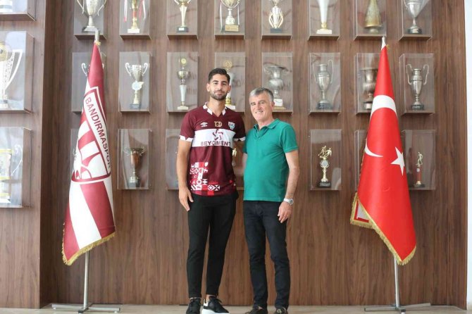 Bandırmaspor Atabey Çiçek’i Kadrosuna Kattı
