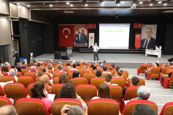 İ̇lkadım Belediyesi Çalışanlarına Eğitim Semineri