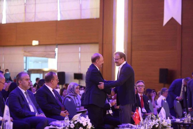 Bakan Bilgin: “Eyt Tamamlandığında Önümüzdeki Günlerde Açıklanacaktır”