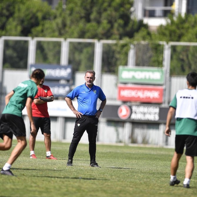Bursaspor’da Yeni Sezon Hazırlıkları Sürüyor