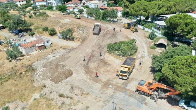 Didim’in Yolları Yenileniyor