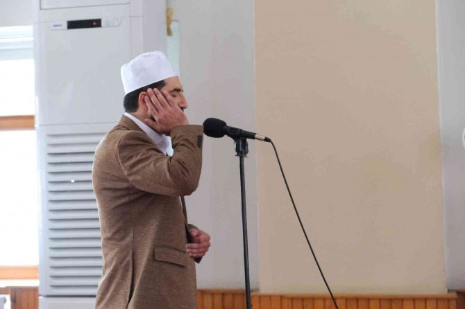 ‘Ezanı Güzel Okuma Yarışması’nın Bölge Elemeleri Erzincan’da Yapıldı