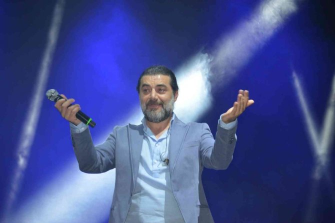 Gediz’de Zeki Uçkan İle Karadeniz Rüzgarı