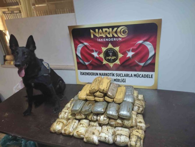Hatay’da 41 Kilo Metamfetamin İle 6,4 Kilo Eroin Ele Geçirildi