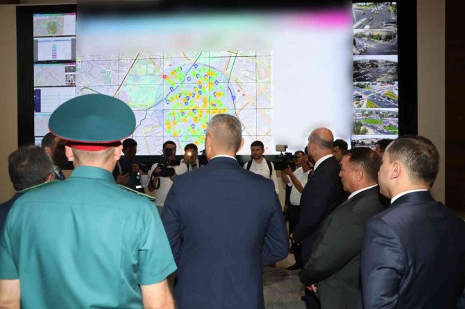 Bakan Soylu, Özbekistan’da Güvenliği Sağlama Merkezi’ni Ziyaret Etti