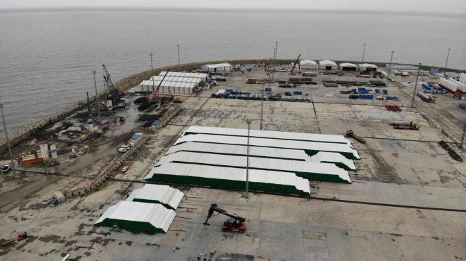 Türkiye’de Bir İlk, Hidrokarbon Kaynakları Onlara Emanet