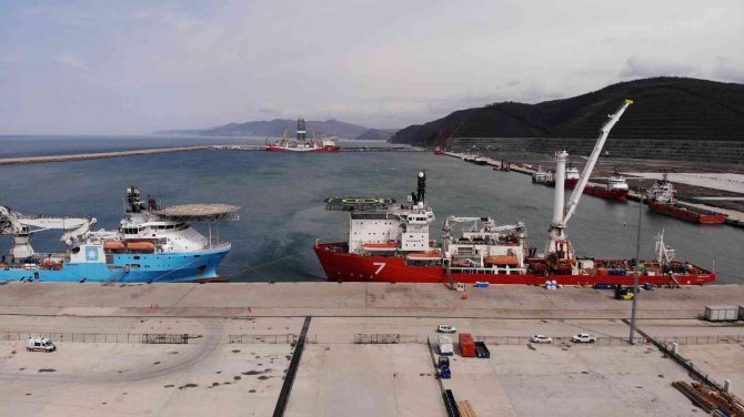 Türkiye’de Bir İlk, Hidrokarbon Kaynakları Onlara Emanet