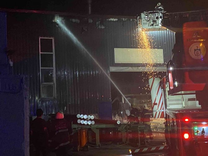 Alüminyum Fabrikasında Basınç Tankı Patladı: 1 İşçi Yaralandı