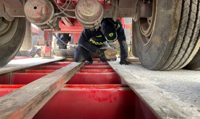 Kolombiya’dan Los Angeles’a Götürülmek Üzere Yüklenen 1,6 Tondan Fazla Kokain, Mexico City’de Yakalandı