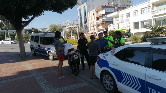 Kasksız Yakalandı 11 Bin 454 Tl Para Ceza Aldı