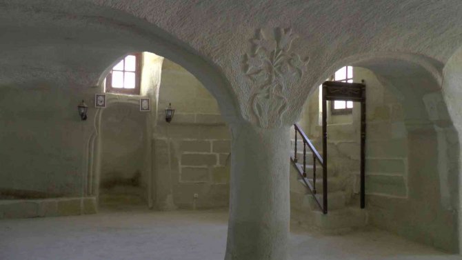 13. Yüzyıla Kadar Kilise Olan Cami, İbadete Açılacağı Günü Bekliyor