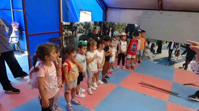 Balıkesir’de Miniklerin At Biniciliği Heyecanı