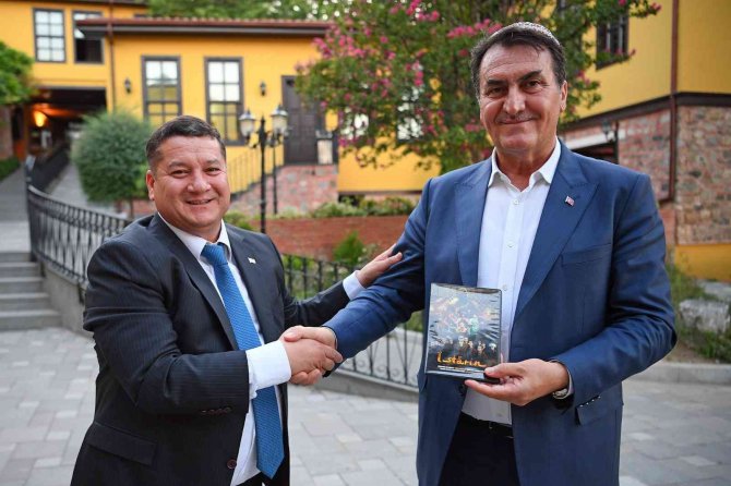 Türk Dünyası Sinema Sektörü Osmangazi’de Buluştu