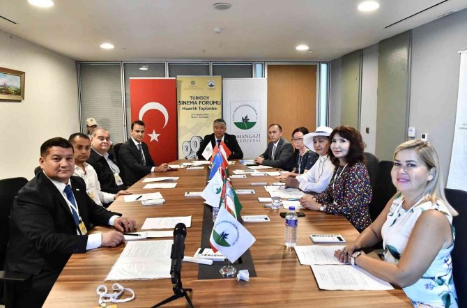 Türk Dünyası Sinema Sektörü Osmangazi’de Buluştu