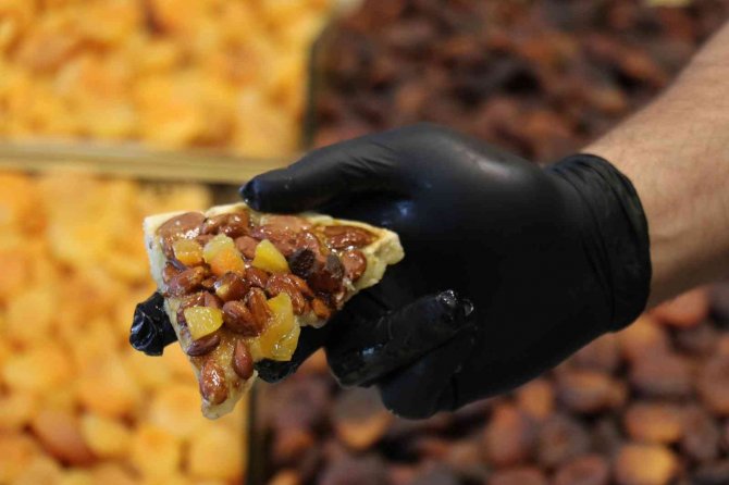 Kayısıdan Pizza Yaptı