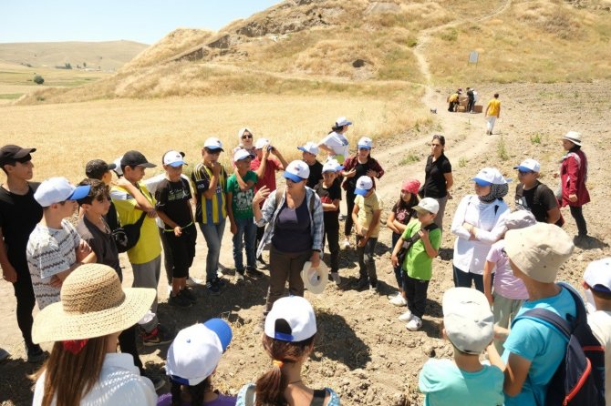 Çocuklardan Tarihe İnce Dokunuş