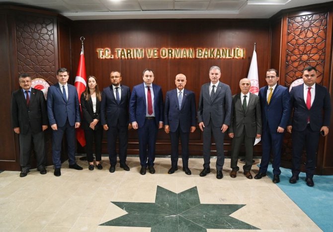 Tarım Ve Orman Bakanı Kirişci, Ukraynalı Mevkidaşı İle Bir Araya Geldi