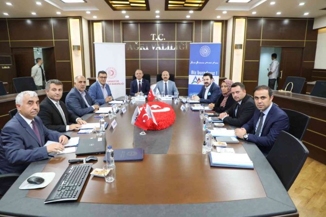 Serhat Kalkınma Ajansı’nın 85’inci Olağan Yönetim Kurulu Toplantısı Ağrı’da Yapıldı