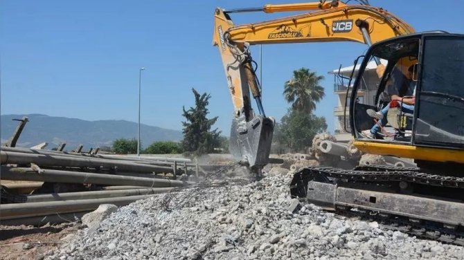 Köşk Belediyesi Atık Betonları Geri Dönüşüme Kazandırıyor