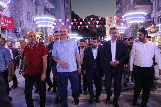 Batman’da Çalışmaları Tamamlanan Sokaklar Hizmete Açıldı