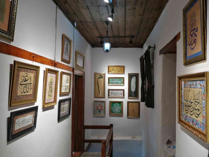 Başkan Pekmezci’den Hattatlara Teşekkür