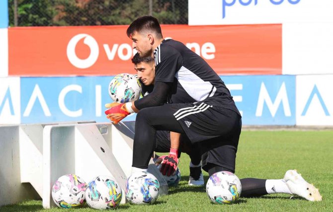 Beşiktaş Kondisyon Ve Taktik Çalıştı