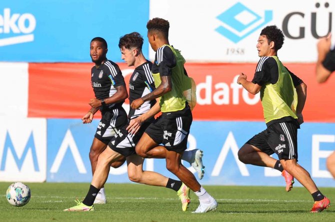 Beşiktaş Kondisyon Ve Taktik Çalıştı