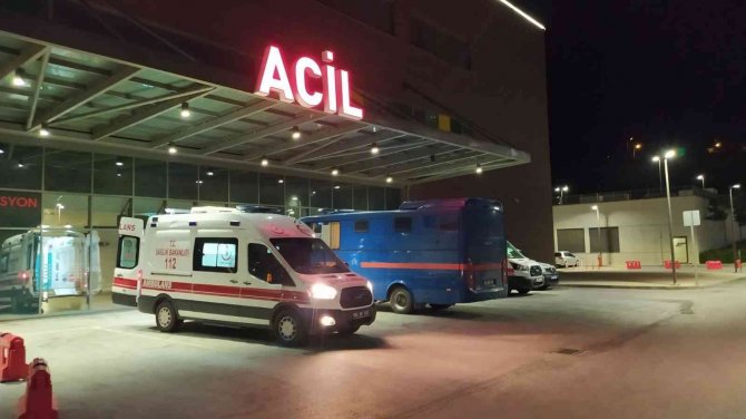 Boşandığı Eşini Öldürüp, İntihar Etti