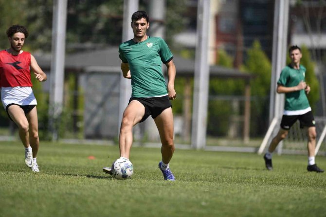 Bursaspor’da Çift Kale Maçlar Devam Ediyor