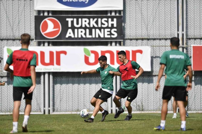 Bursaspor’da Çift Kale Maçlar Devam Ediyor