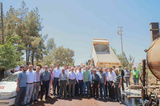 Denizli’de Asfalt Seferberliği Sürüyor