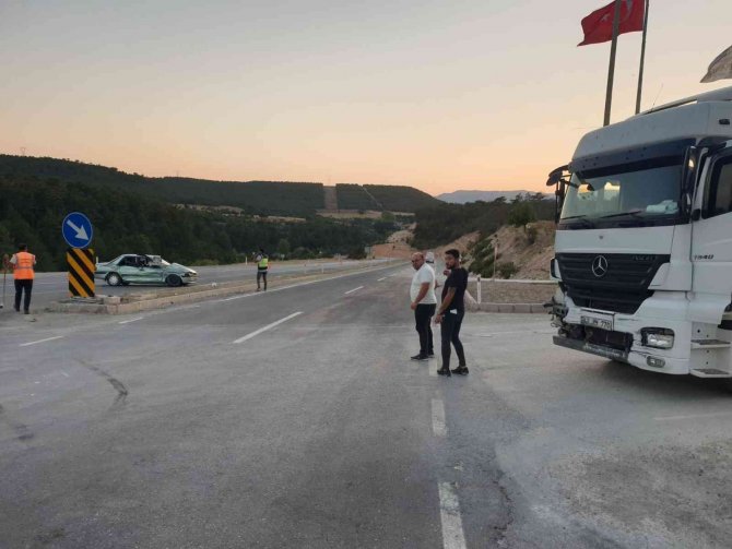 Emet’te Trafik Kazası: 3 Yaralı