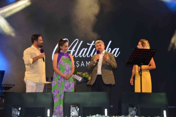 Gediz’de “Alaturka Akşamlar” Rüzgarı