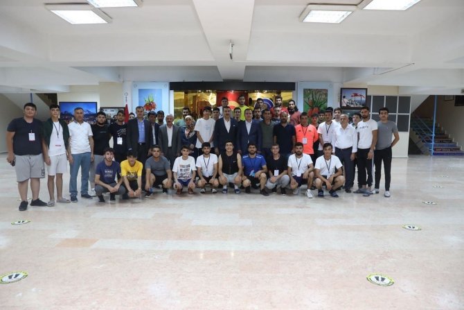 Ak Parti’li Tüfenkci’den Hakkari’ye Ziyaret