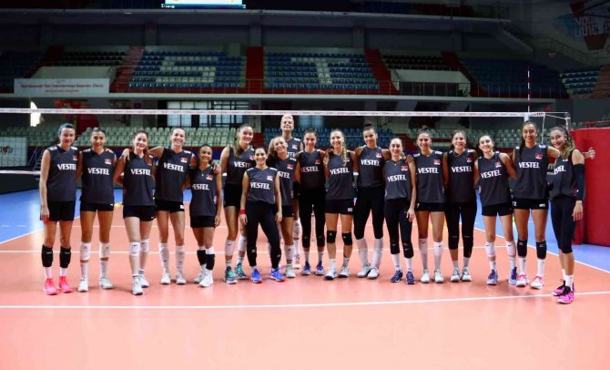 Filenin Sultanları, Dünya Şampiyonasının Hazırlıklarına Başladı