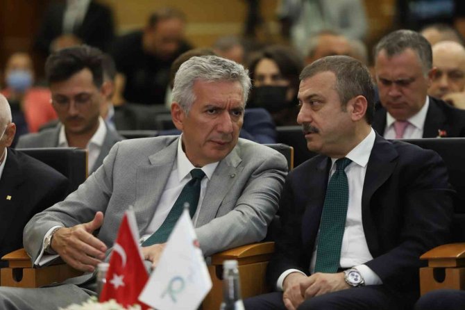 Merkez Bankası Başkanı Kavcıoğlu: "En Kısa Zamanda Enflasyonda Kalıcı Bir Düşüşü Sağlayacağız"