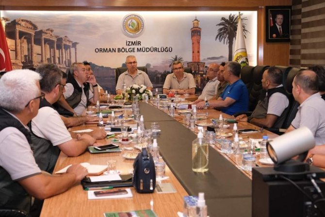 İ̇zmir’de Ateş Savaşçıları Toplantıda Buluştu