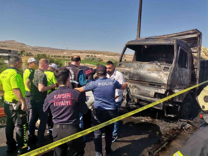 Kayseri’deki Feci Kazada Ölü Sayısı 3’e Yükseldi
