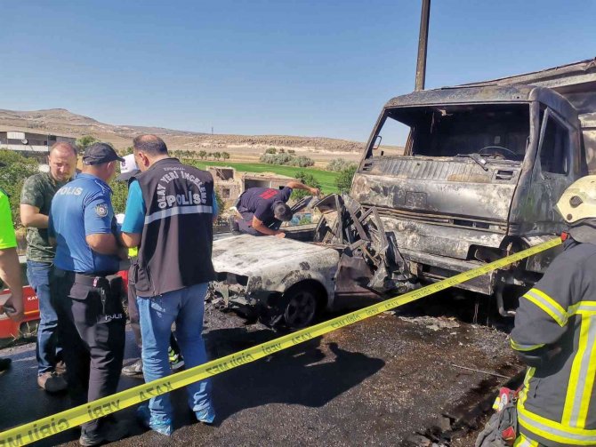 Kayseri’deki Feci Kazada Ölü Sayısı 3’e Yükseldi