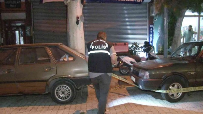 Motosikletle Geldiler, Kuaföre Kurşun Yağdırıp Kaçtılar