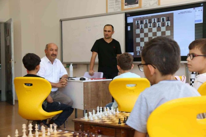 Kütahya’da Bilsem Yaz Okulu Etkinlikleri