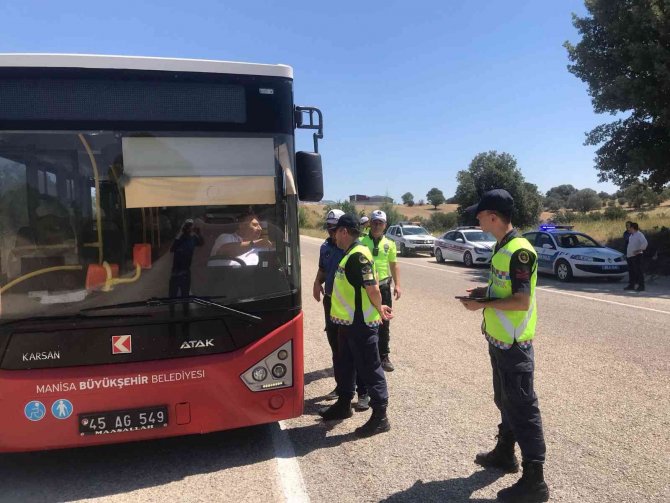 Manisa’da Toplu Ulaşım Araçları Ve Ticari Taksilere Sıkı Denetim