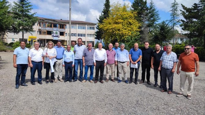 Başkan Tavlı: “Tekkiraz Mahallemize Yakışır Bir Meydanı Hemşerilerimize Kazandıracağız”